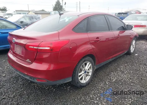 2016 Ford Focus Se z USA, uszkodzony, nr VIN 1FADP3F27GL379763